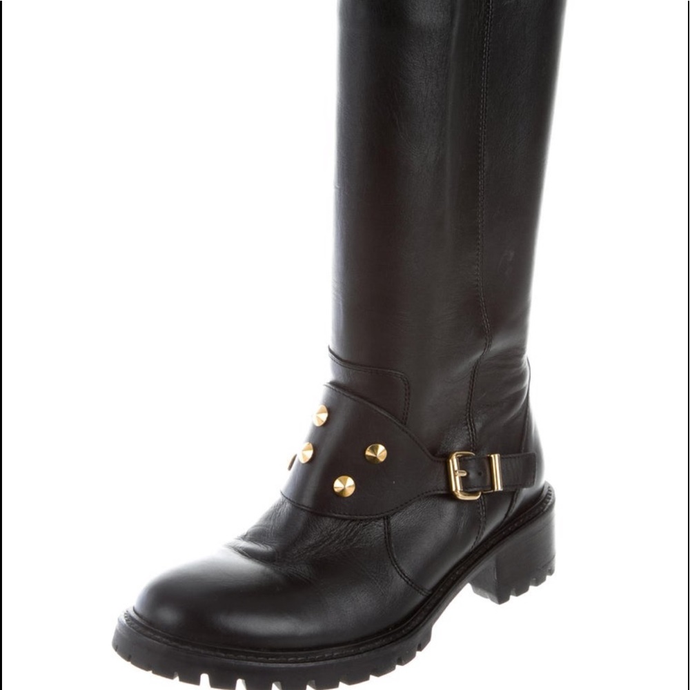 100% Authentic Fendi Boots - Picture 2 of 8